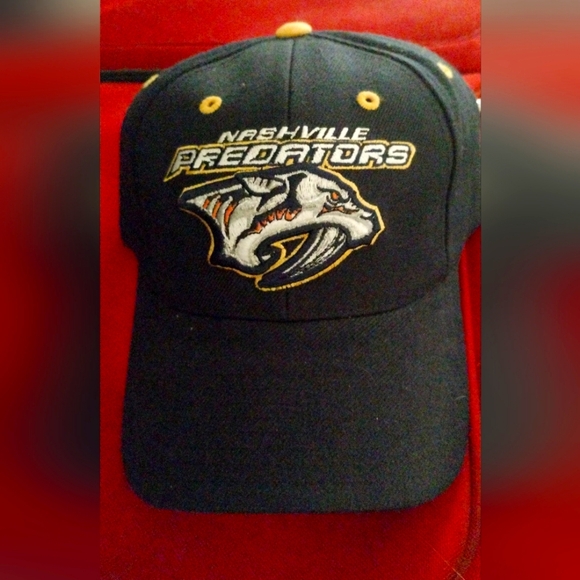 Puma Other - Vintage Nashville predators NHL hat